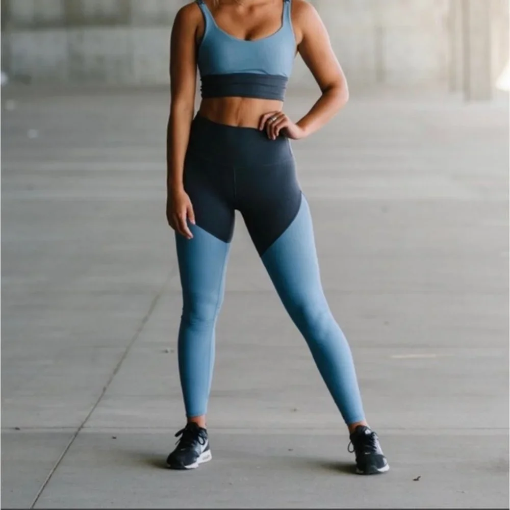 Zyia Storm Parallel Luxe High Waist Ribbed Ruched Colorblock Leggings Size 4